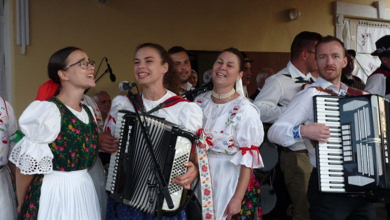 Kostolianske krojované slávnosti 8. ročník